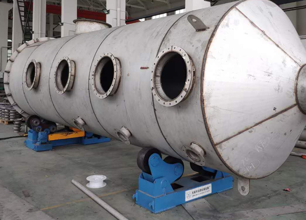 1708674273799042.jpg 不锈钢冷却塔.jpg